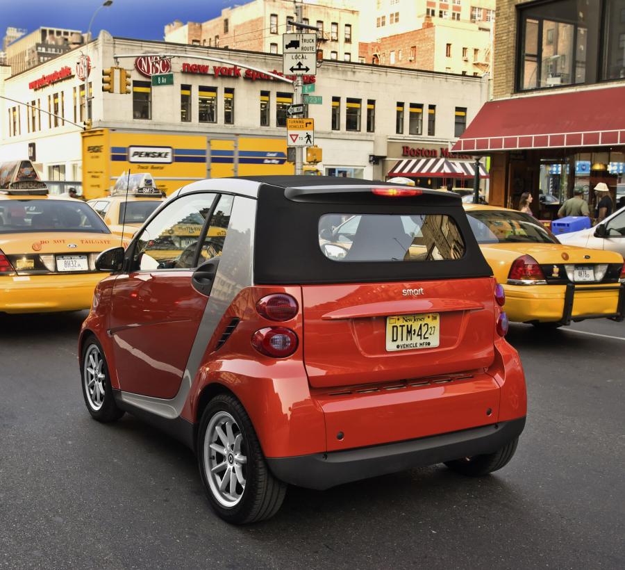  Smart ForTwo Passion Cabrio (A451) 2007 года  (фото 2 из 79)